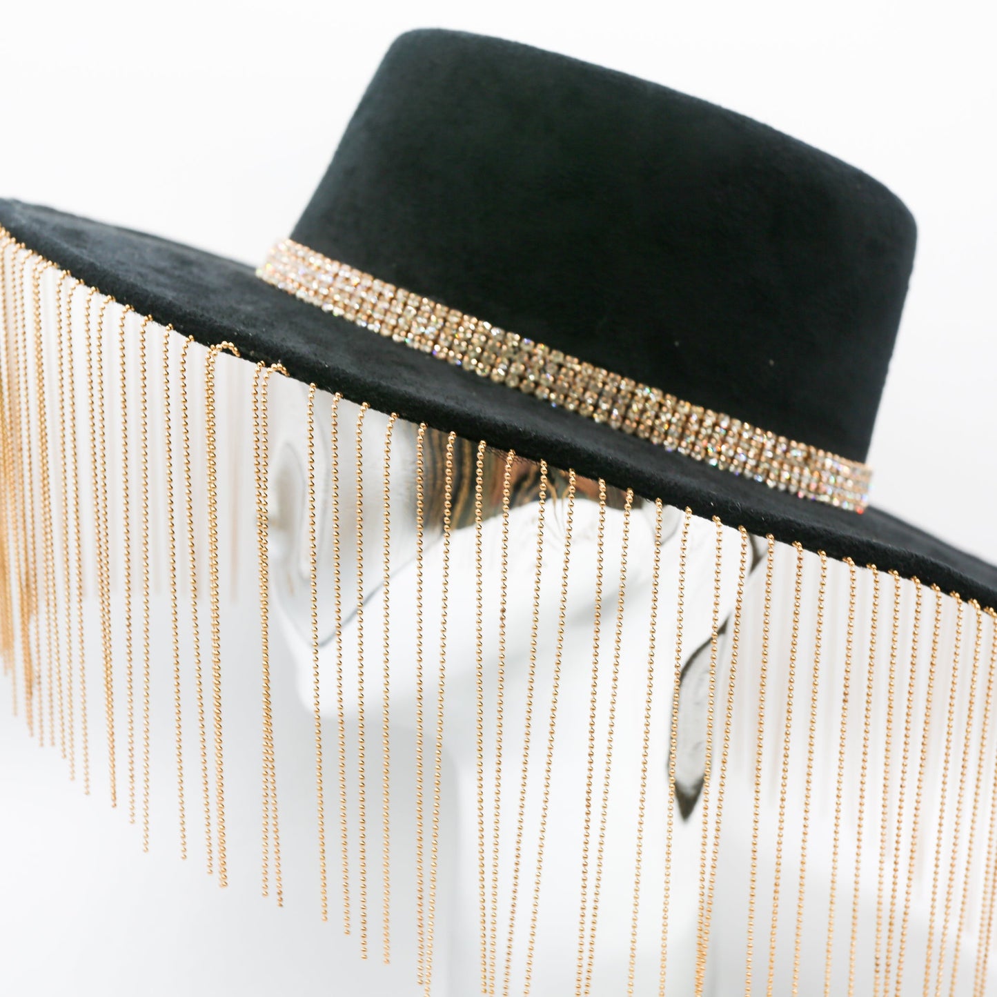 Yasmin Metal Fringe Hat